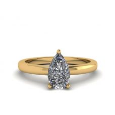 Кольцо с бриллиантом Груша из золота