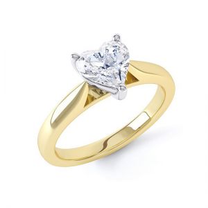 Золотое кольцо с бриллиантом Сердце