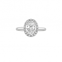 Кольцо с овальным бриллиантом в ореоле