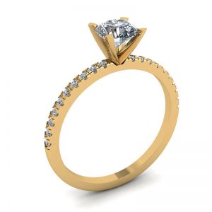 Кольцо с круглым бриллиантом и мелкими камнями на шинке  - Фото 3