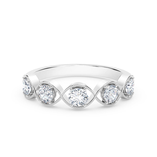 Оригинальное кольцо с 5 бриллиантами