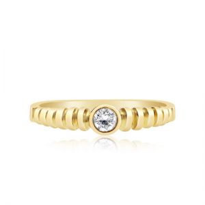 Футуристичное золотое кольцо с круглым бриллиантом