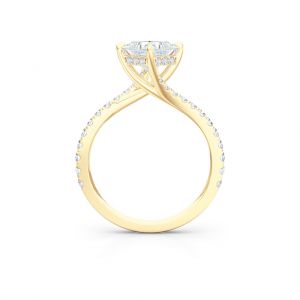 Кольцо с белым бриллиантом огранки «принцесса» и дорожкой - Фото 1