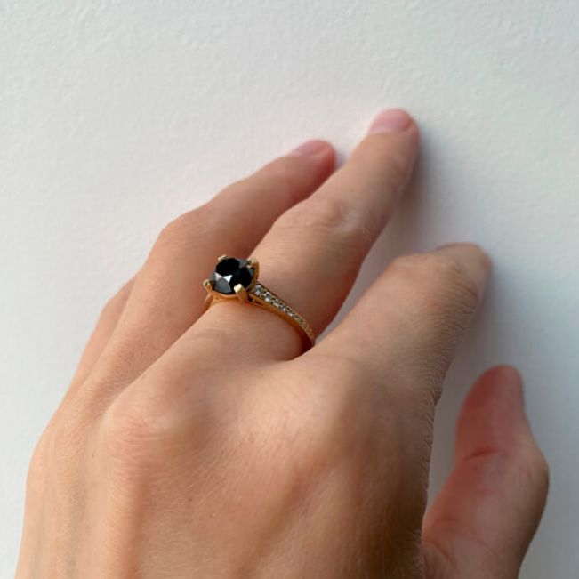 Элегантное кольцо с круглым черным бриллиантом - Фото 5