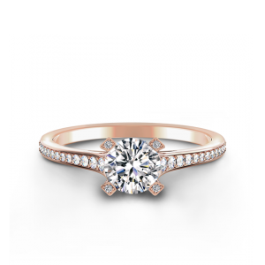 Элегантное кольцо с круглым бриллиантом