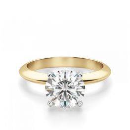 Классическое кольцо с бриллиантом из жёлтого золота