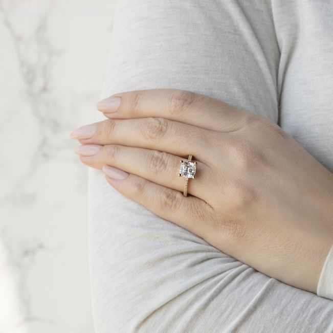 Кольцо с бриллиантом Кушон с паве - Фото 6