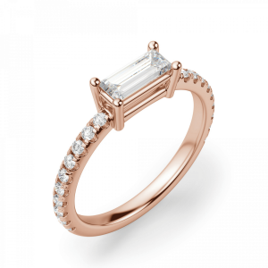 Горизонтальное золотое кольцо с бриллиантом эмеральд - Фото 2