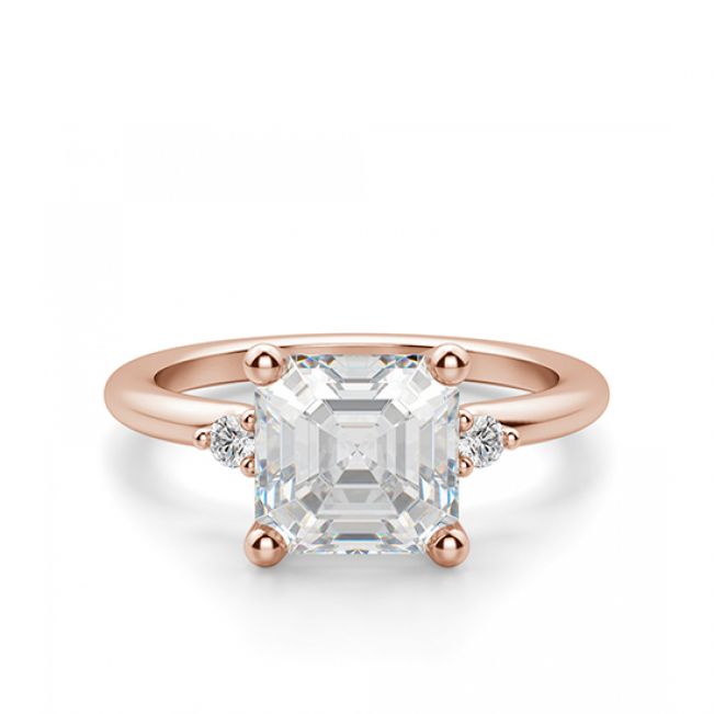 Кольцо с бриллиантом «ашер» из золота