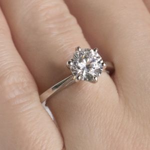 Кольцо с бриллиантом для помолвки из розового золота - Фото 6