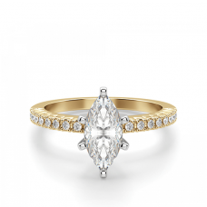 Кольцо с бриллиантом маркиз и паве
