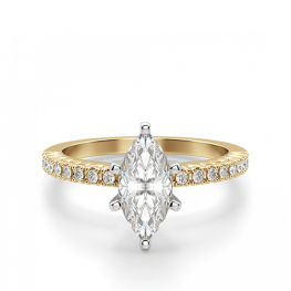 Кольцо с бриллиантом маркиз и паве