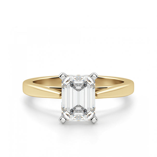 Кольцо с бриллиантом эмеральд из золота