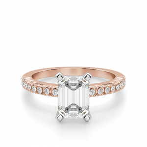 Кольцо c бриллиантом эмеральд и паве из розового золота