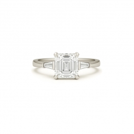 Кольцо трилогия с бриллиантом Ашер