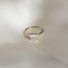 Кольцо с бриллиантом ашер и двумя трапециями, Изображение 2