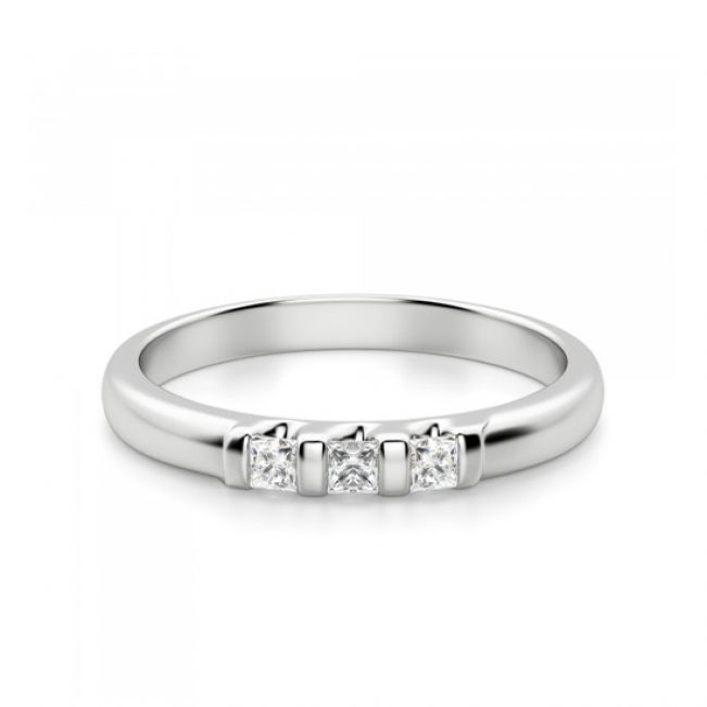 Обручальное кольцо с 3 квадратными бриллиантами