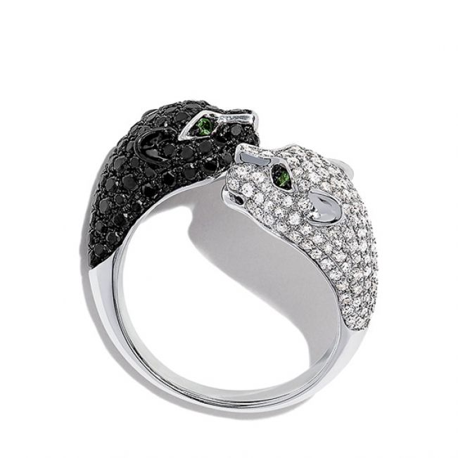 Кольцо с черными и белыми бриллиантами Кошки
