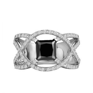 Кольцо с квадратным черным бриллиантом 