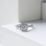 Кольцо с круглым бриллиантом в стиле кушон, Изображение 3