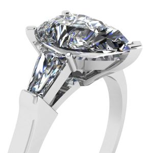 Кольцо с большим бриллиантом Груша и багетами - Фото 3