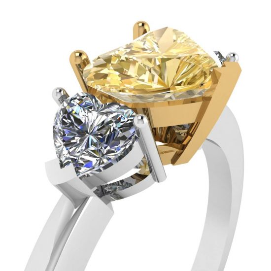 Кольцо с желтым бриллиантом Сердце и сердечками по бокам,  Больше Изображение 2