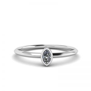 Кольцо с бриллиантом маркиз - La Promesse