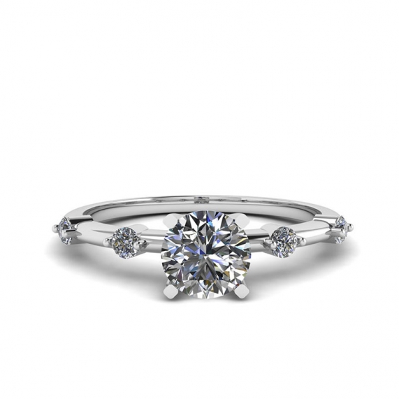 Кольцо с бриллиантами